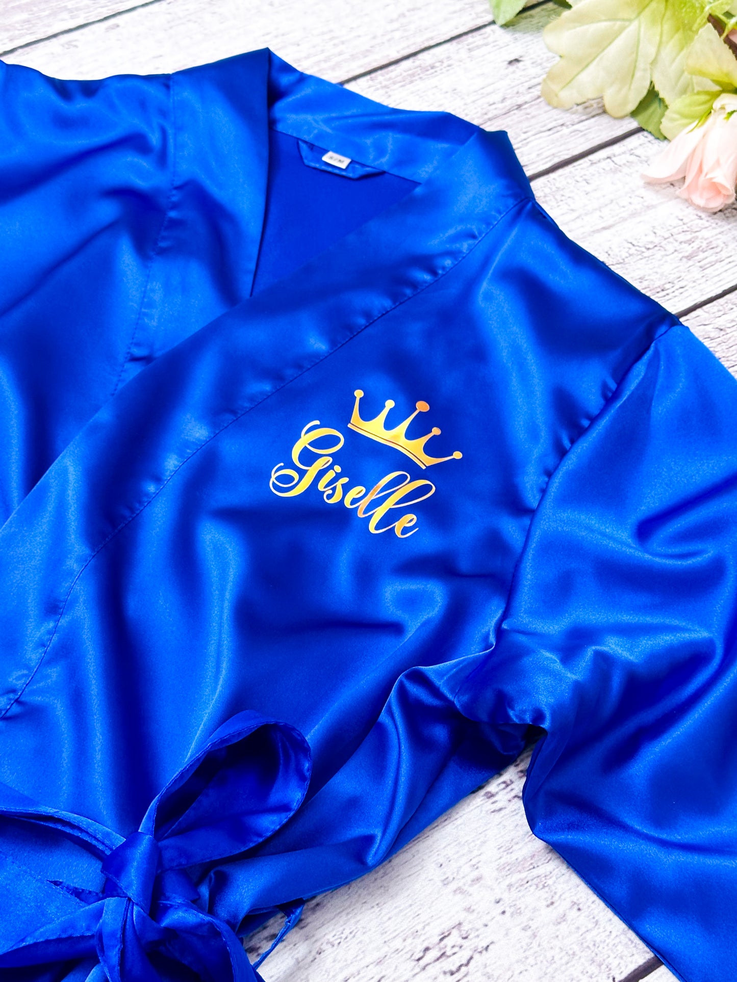 Mother of the Quinceañera Robe with Royal Design